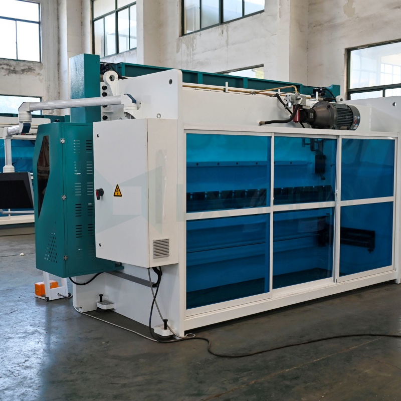 Wholesale WE67K-125T4000 High Quality Automatic CNC Bending Machine for Metal Manufacturer, Suppliers