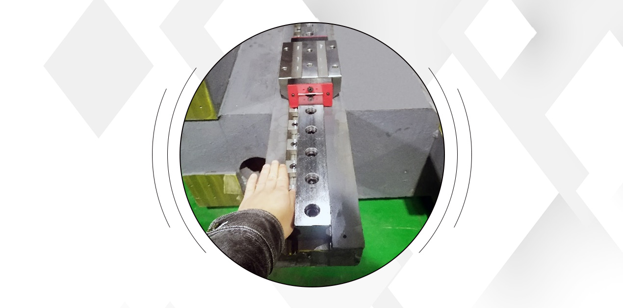 Roller Line Rail