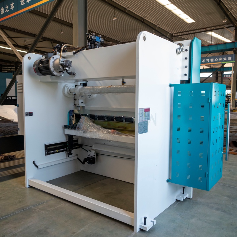 High-Quality WG67K-125T2500 Bending Machine Near Me for Steel Plate Sheet Metal Aluminium Supplier, Exporter