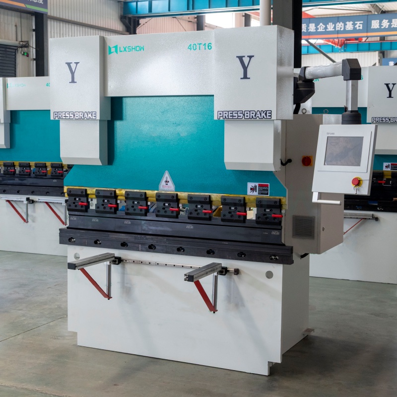 China WG67k-40T1600 Affordable High-efficiency Metal Bender Machine for Sale Manufacturers, Supplier