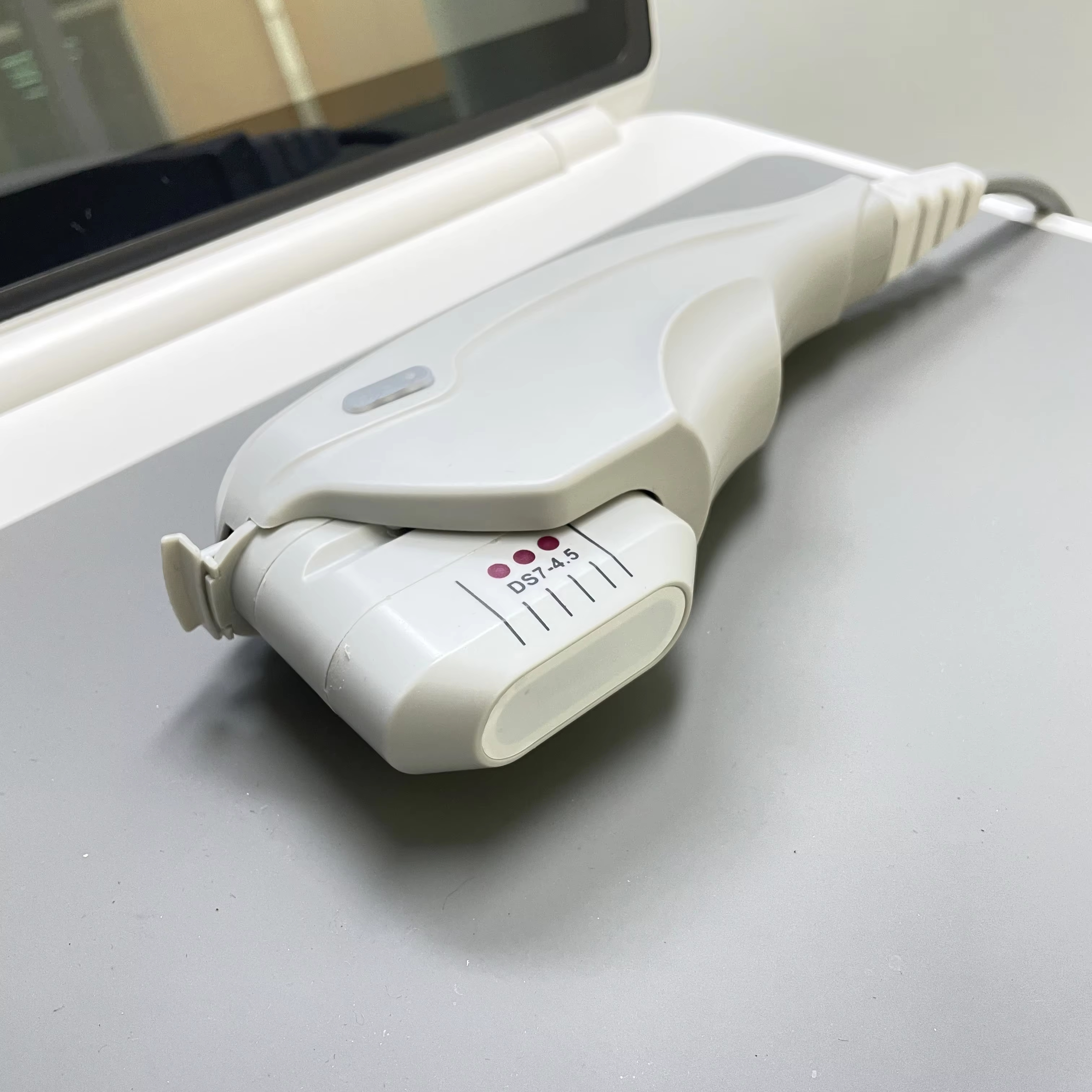 Mini HIFU 2.0 Anti Aging Machine 15 Inch Screen 1 Handle 10000 Shots 3 5 Cartridges Skin Lifting Wrinkle Reduction