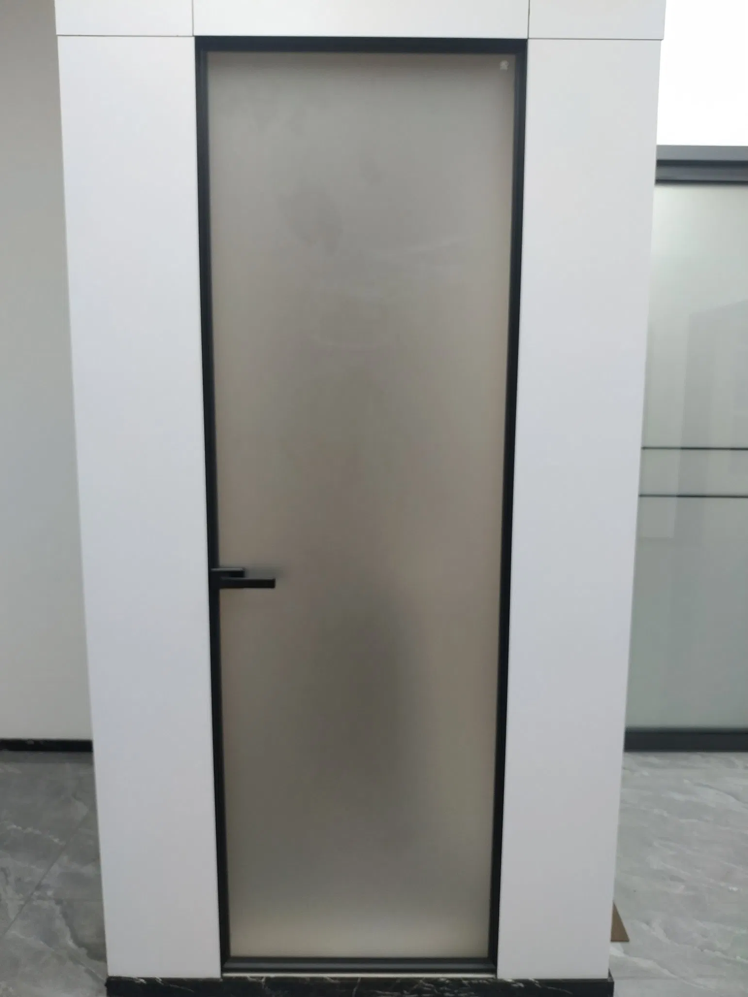 China Factory Price Interior Modern Decoter Aluminum Doors House Clear/Frosted Tempered Glass French Door