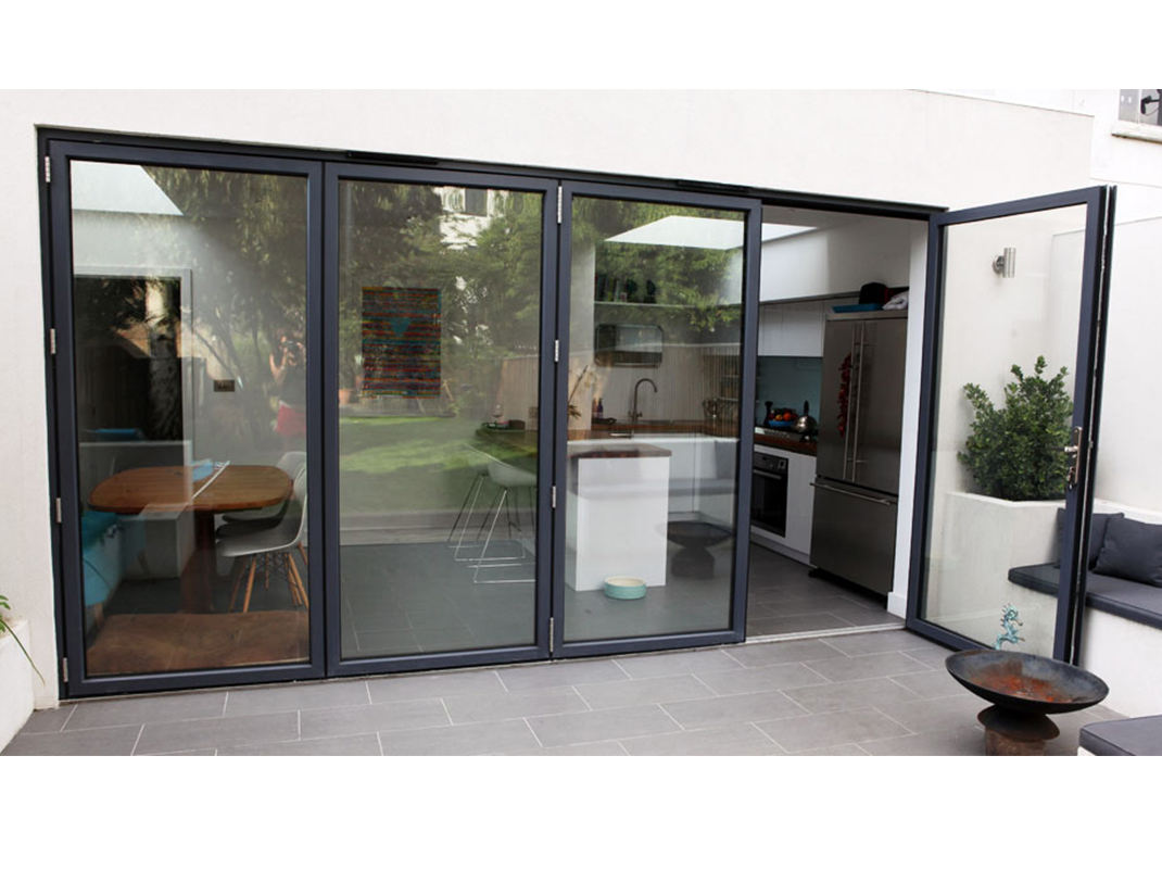 High Insulation Sound Proof Aluminum Folding Door with Ss Mesh