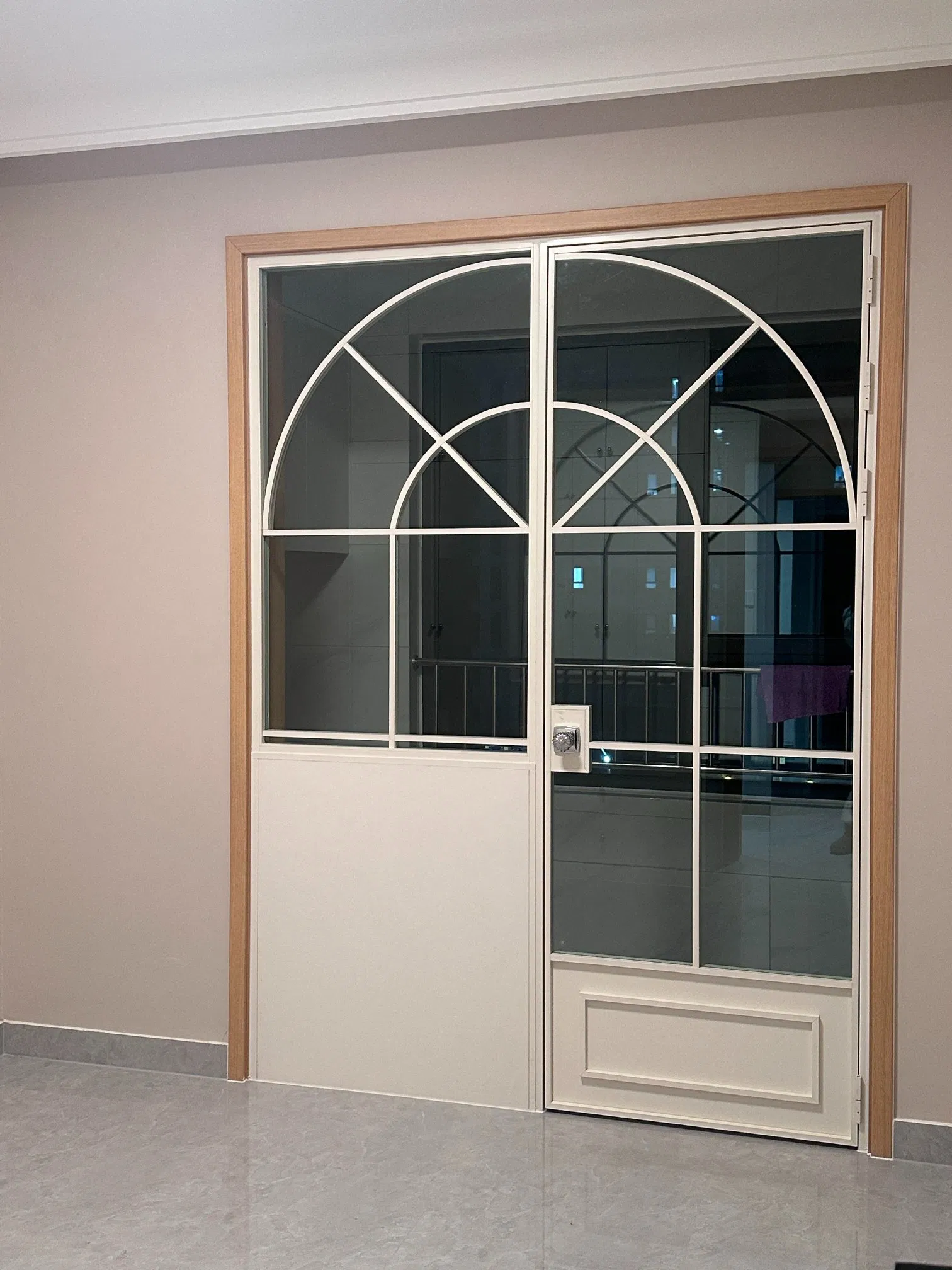 Aluminium Material French Double Swing Door Pushout/Opening/Casement Impact Door