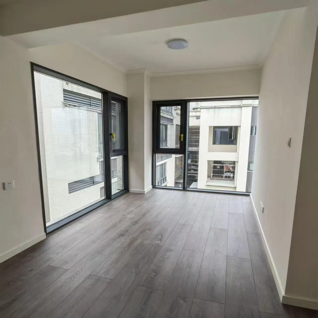 Security Powder Coating Winstar Standard Specifications or Customized Awning Aluminum Casement Window