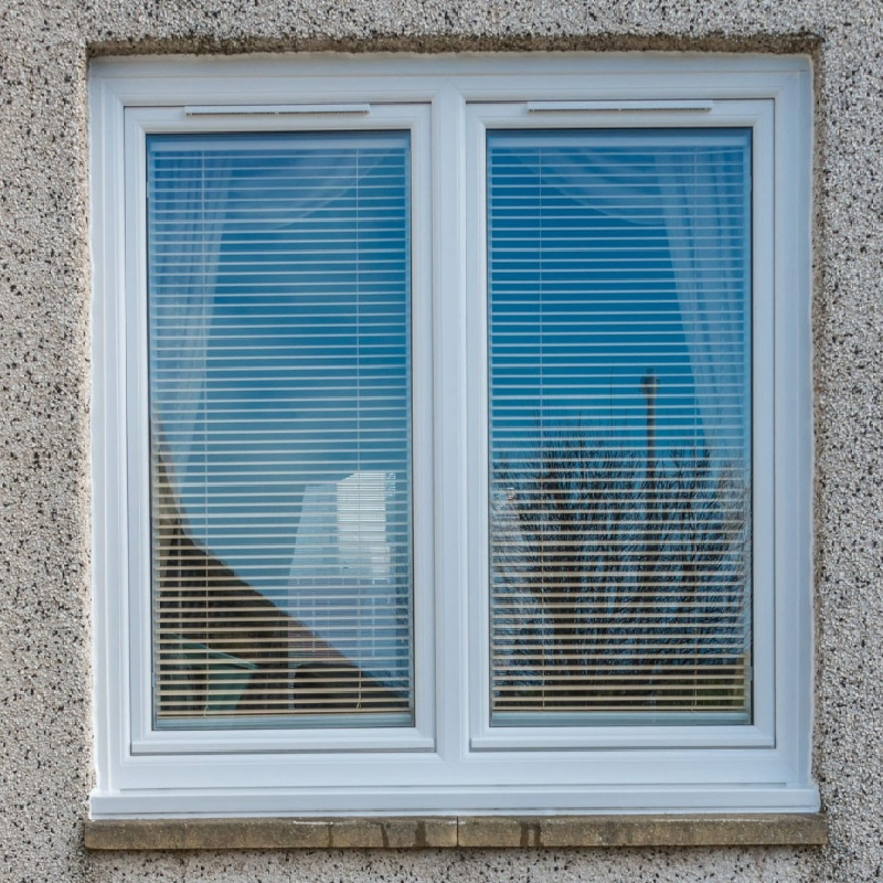 Aluminum Tilt and Turn Window for Luxury Homes, Custom Sizes and Colors Available