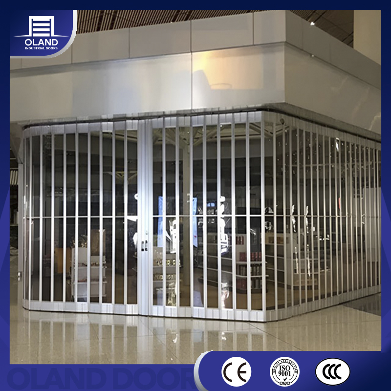 Commercial Transparent Folding Door Polycarbonate Crystal Clear Full View Security PC Folding Sliding Door for Shopfront &amp; Shopping Mall
