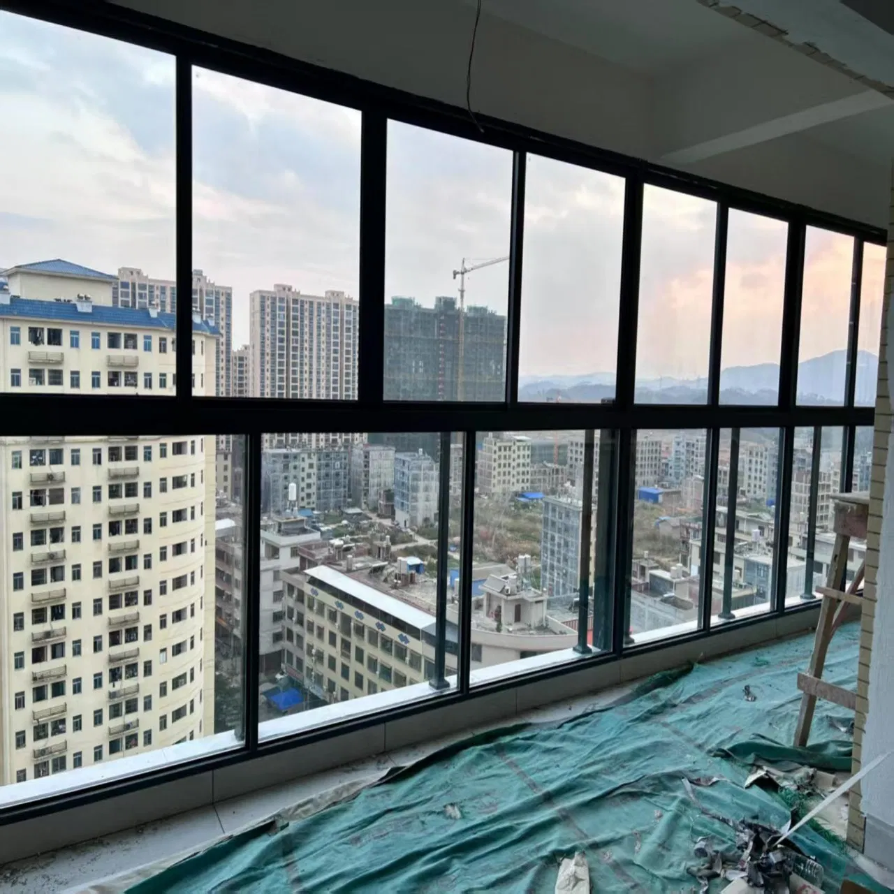 3. Custom Sizes Available Aluminum Aluminium Alloy Glass Sliding Portas Home Sash Window Crystal Clear for Bedroom Bay Window