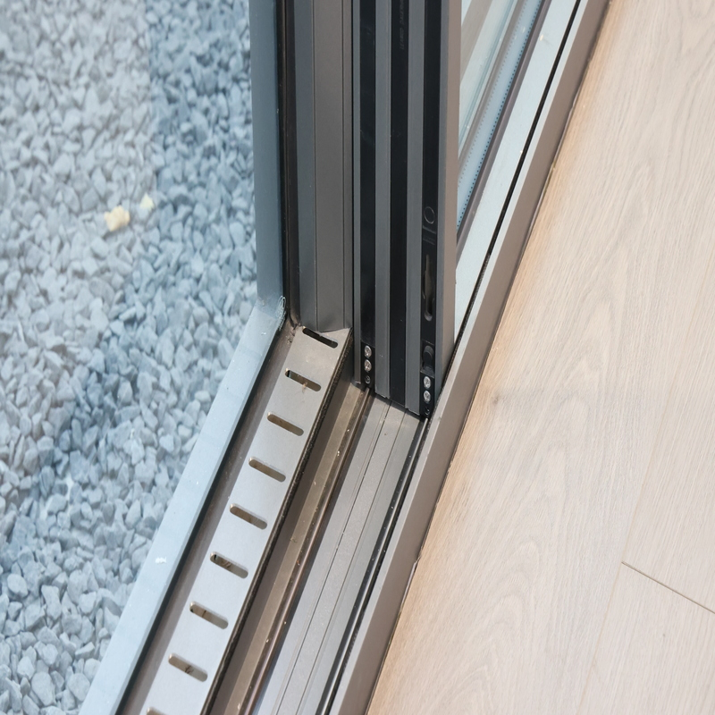 Exterior Minimalist Slimline Frame Narrow Frame Design Thermal Break Aluminum Aluminium Sliding Door with Double Glazing for Villa Hotel Balcony Patio