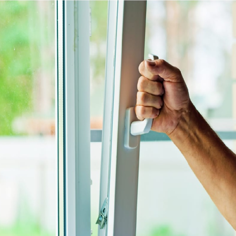 Aluminum Tilt and Turn Window for Luxury Homes, Custom Sizes and Colors Available