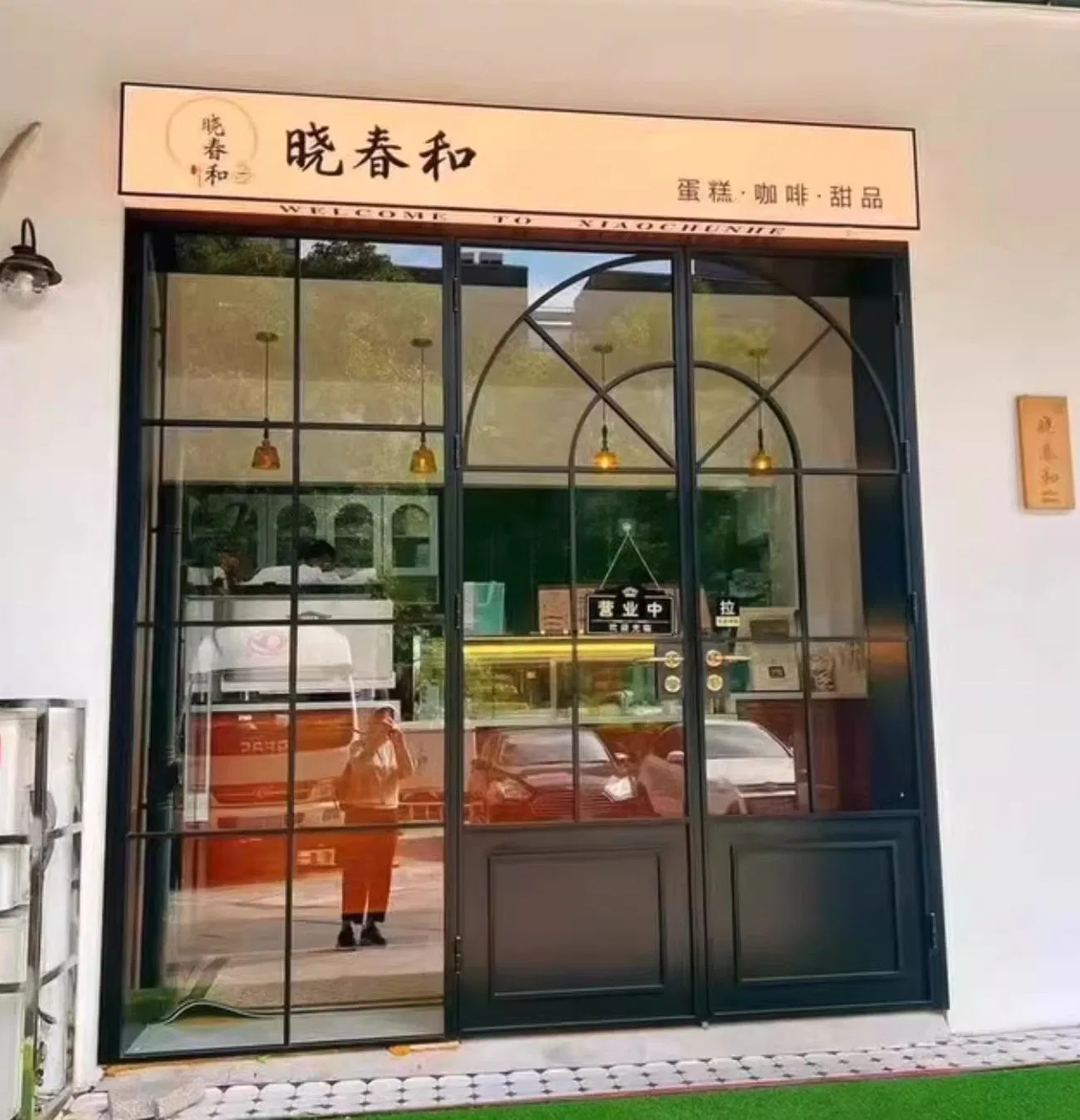 Factory Direct Minimalist Frame Modern Industrial Chic S Aluminum Glass Door for Shopfront