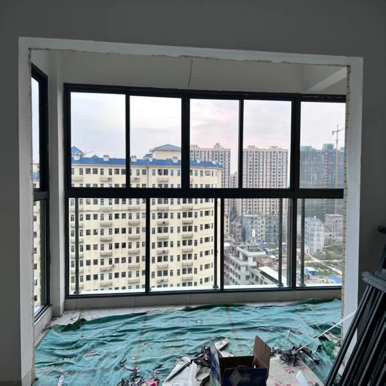 3. Custom Sizes Available Aluminum Aluminium Alloy Glass Sliding Portas Home Sash Window Crystal Clear for Bedroom Bay Window