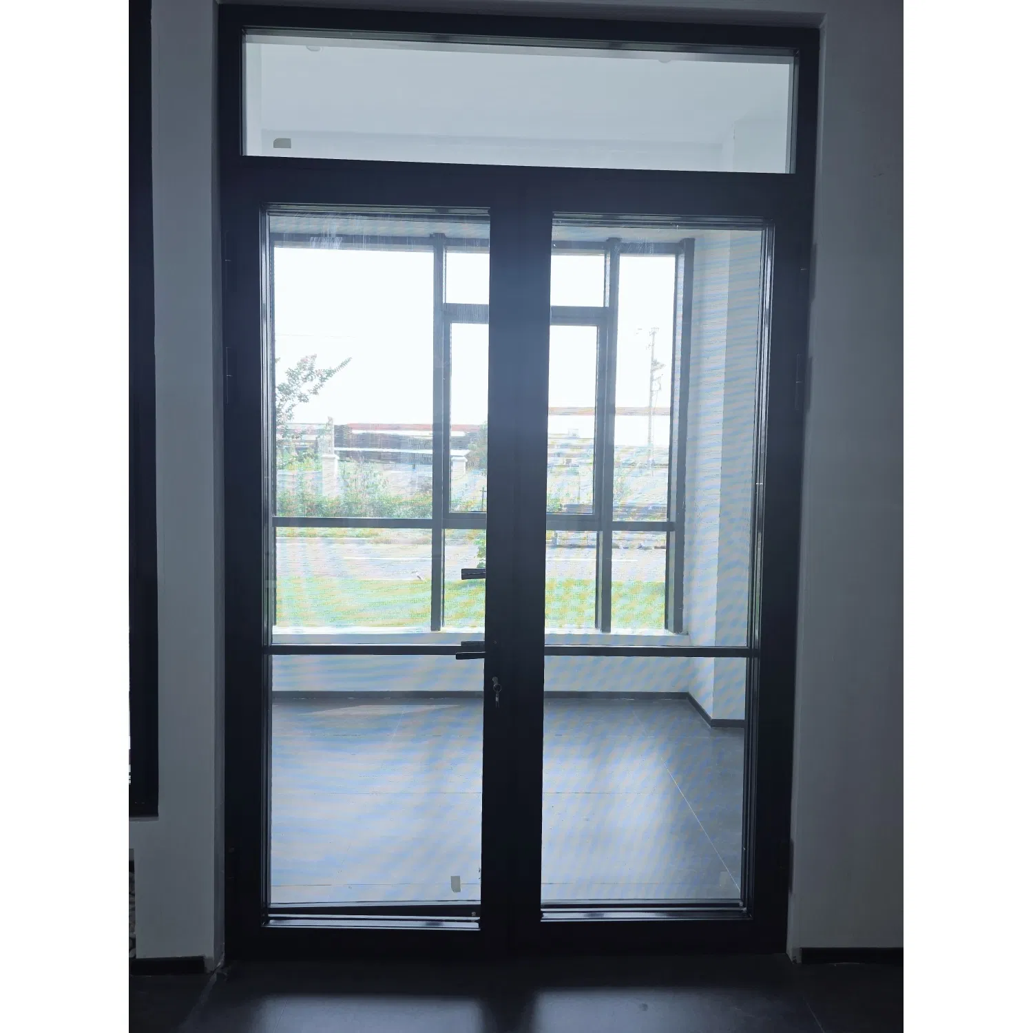 Aesthetic Appeal Reinforced Glass Aluminum Alloy Symmetrical Double French Casement Door