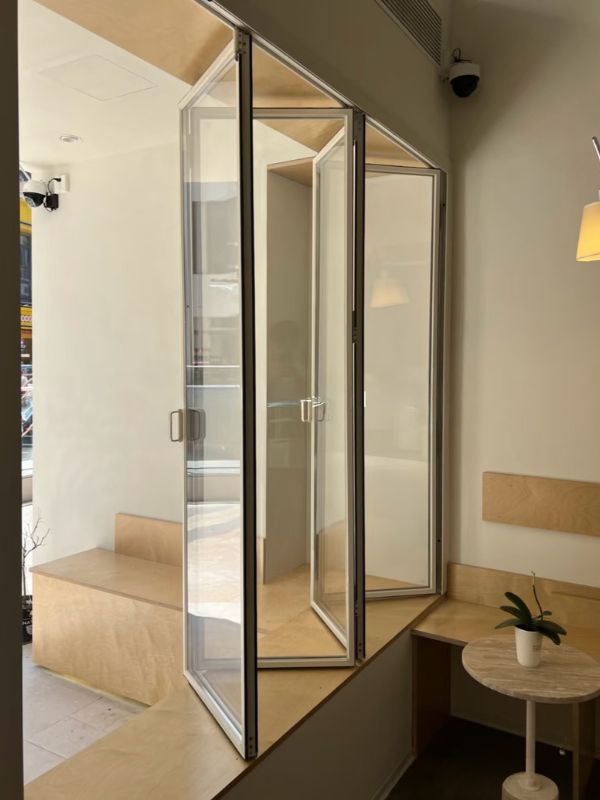 Multiple Panel Custom Aluminum Slim Profile Folding Bifold Door for Store