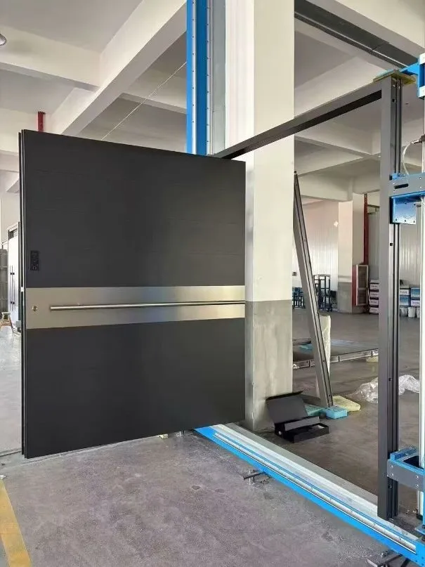 Nfrc CE 180° Swing Pivot Door