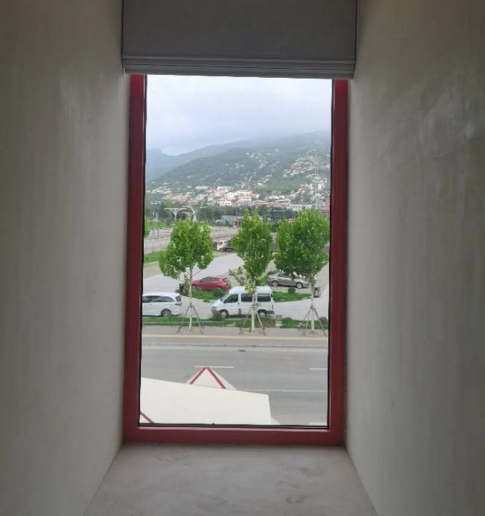 Domestic Custom Size Perfect Fit Non Standard Opening Aluminium Glass Metal Window