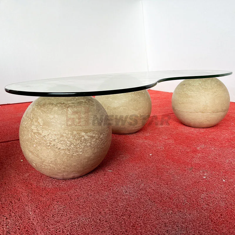 طاولة ترافرتين