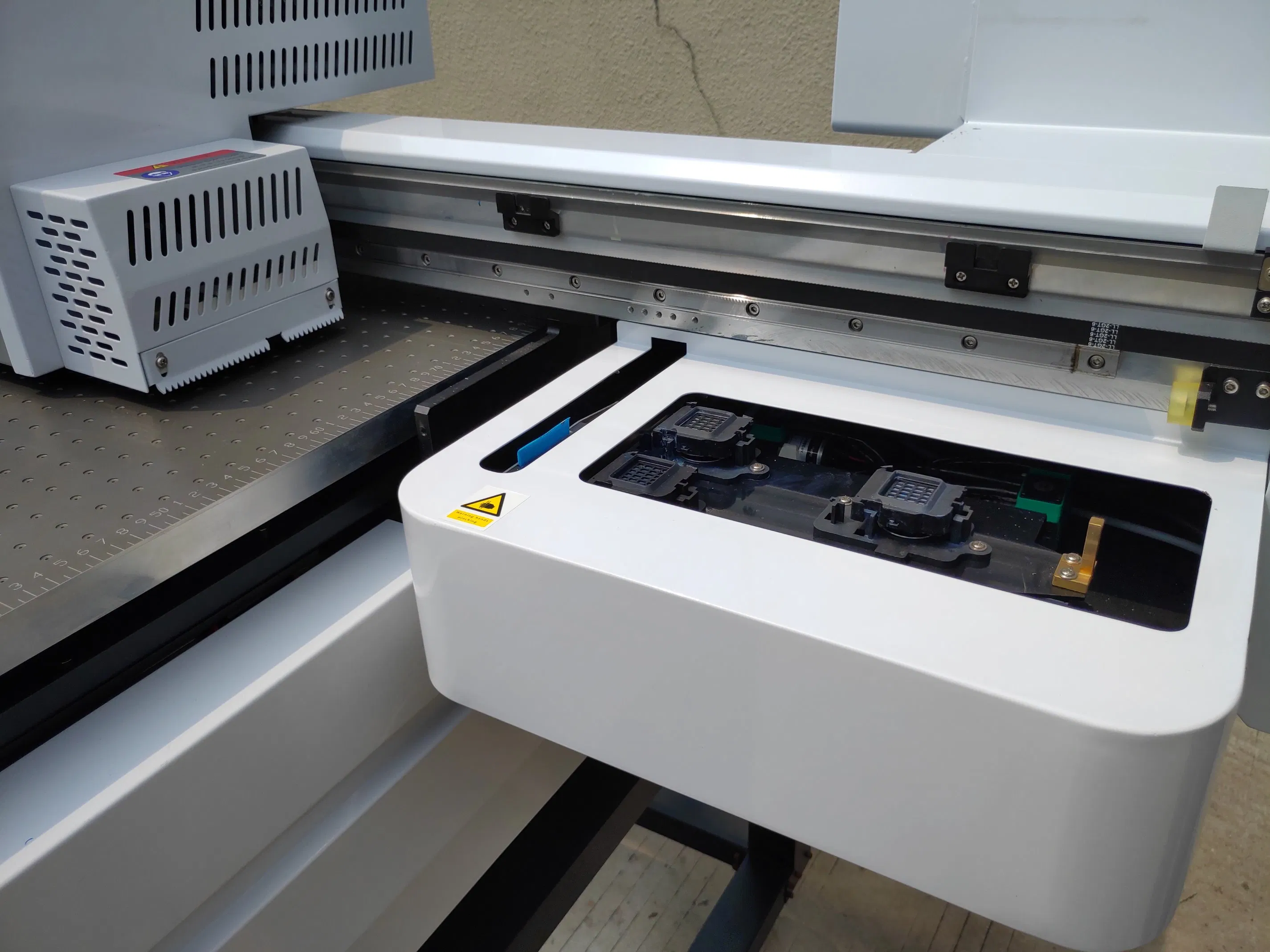 Flatbed UV Printer Printing Machine for Glass Bottles Acrylic
