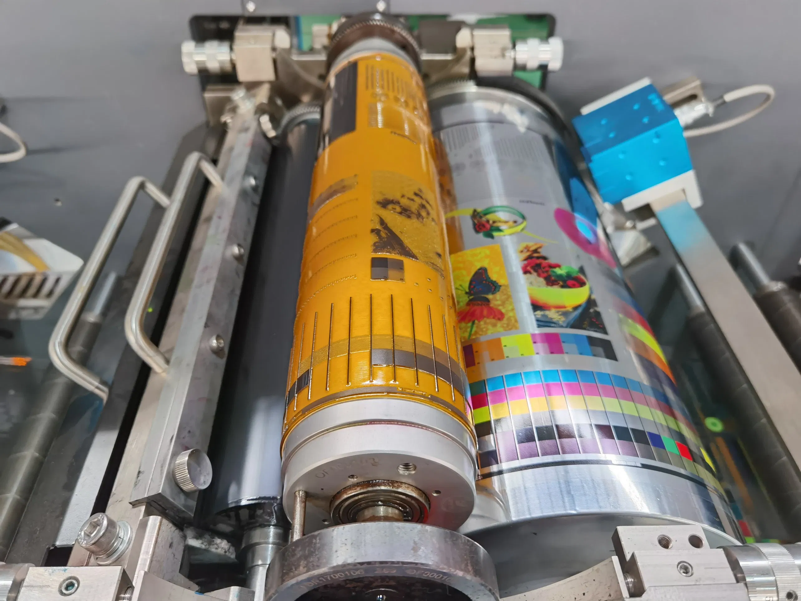 Great Efficiency Ceramic Anilox Roller Double Faced Digital Label Printing Machine