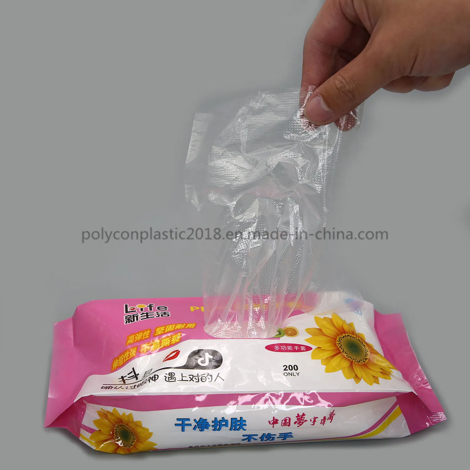 Factory Wholesale Biodegradable PE Plastic LDPE Disposable Gloves