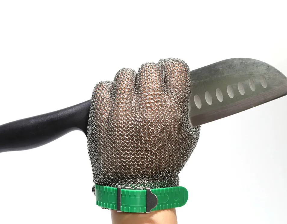 Chainmail Glove View 1