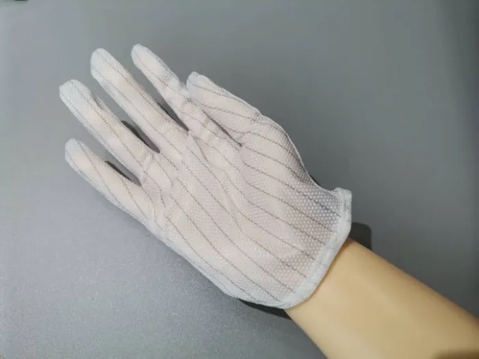 ESD Glove Detail 2