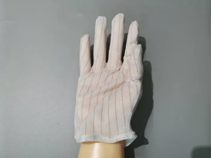 ESD Glove Detail 1