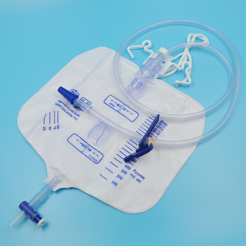 CE Certificated China Needleless Sampling Port Sterile Luxury 2000ml 2500ml 4000ml 5000ml 10000ml Close System Urine Drainage Bags Collection Bag