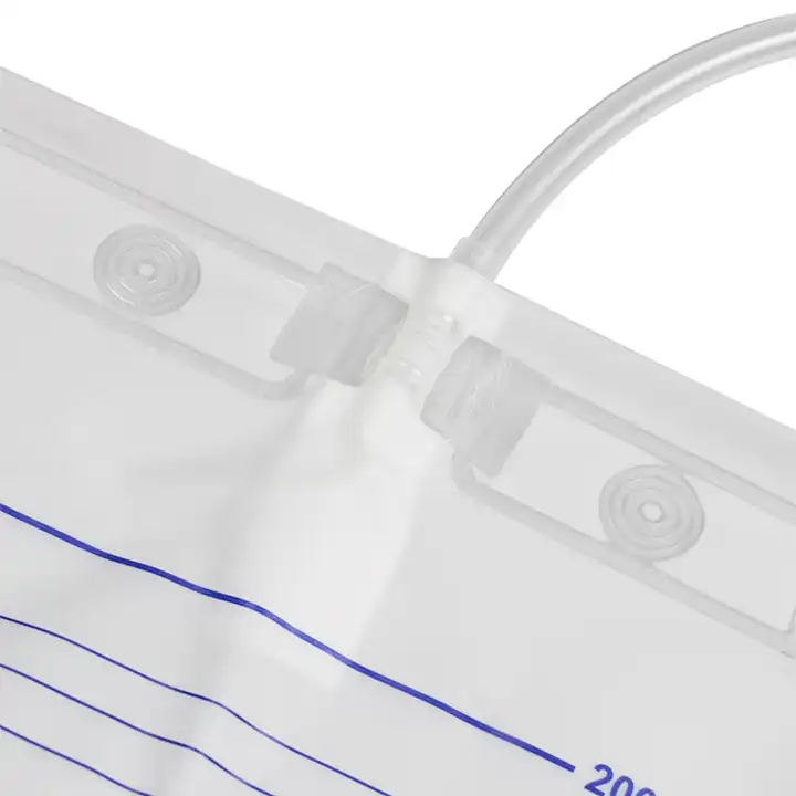 Sterilized Urine Drainage Collection PEE Bag with Screw Outlet Valve 2000ml Single Use