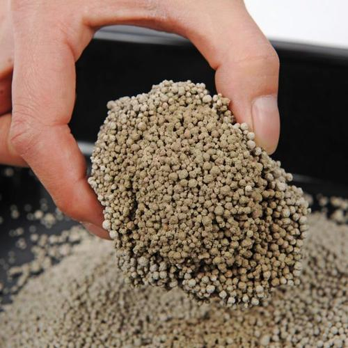 Precio de fábrica al por mayor para el mejor control de olores de arena para gatos de bentonita aglomerante (productos de limpieza para mascotas)