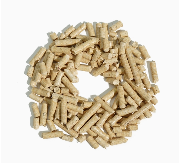 Asequible arena para gatos de madera de pino natural y sin polvo fábrica