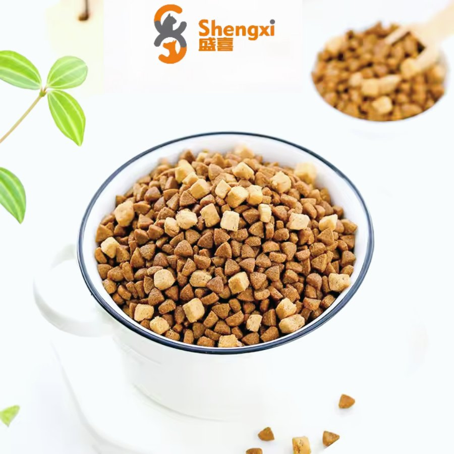Alimento seco natural para gatos y perros adultos