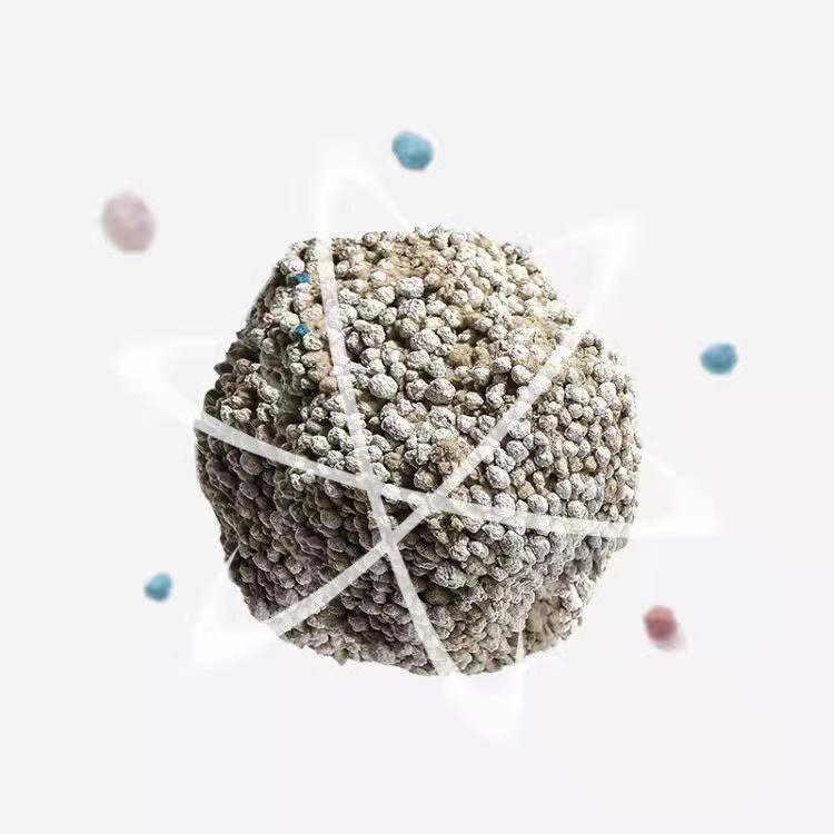 Fabricantes de OEM 100% Arena para gatos de sodio natural con bloqueo de olores, fuerte, libre de polvo, aglomerante, arena para gatos de bentonita premium