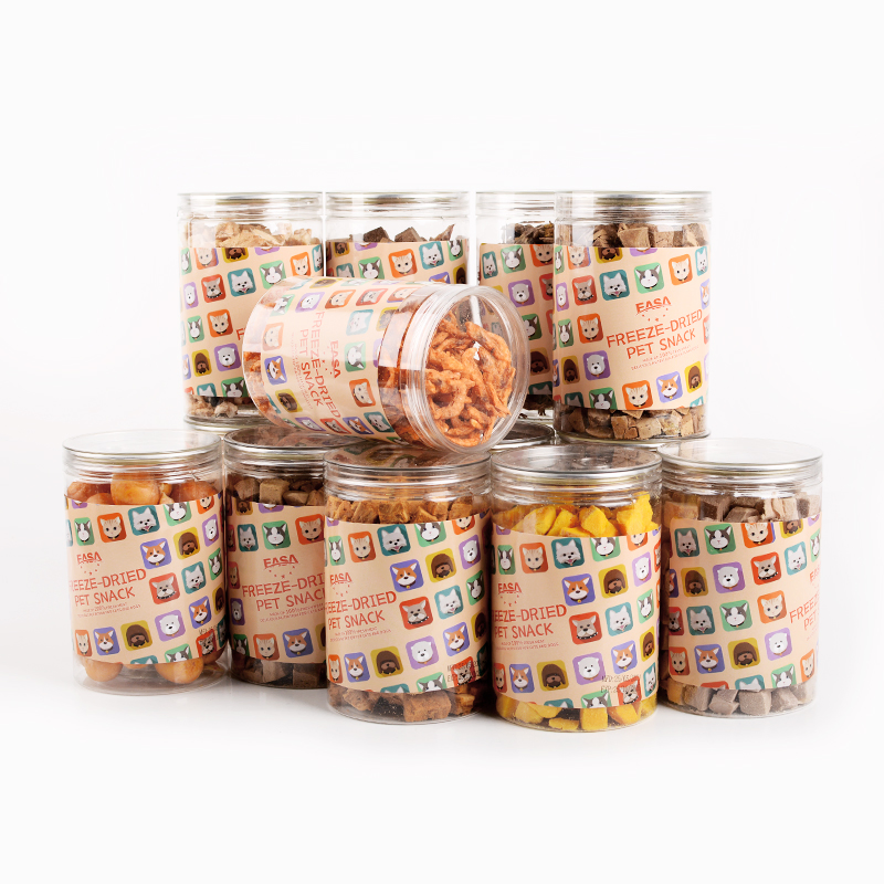 Alimento para gatos en pellets de carne y hueso crudos liofilizados con hierba para gatos, natural, alto en proteínas, control de bolas de pelo, golosina OEM