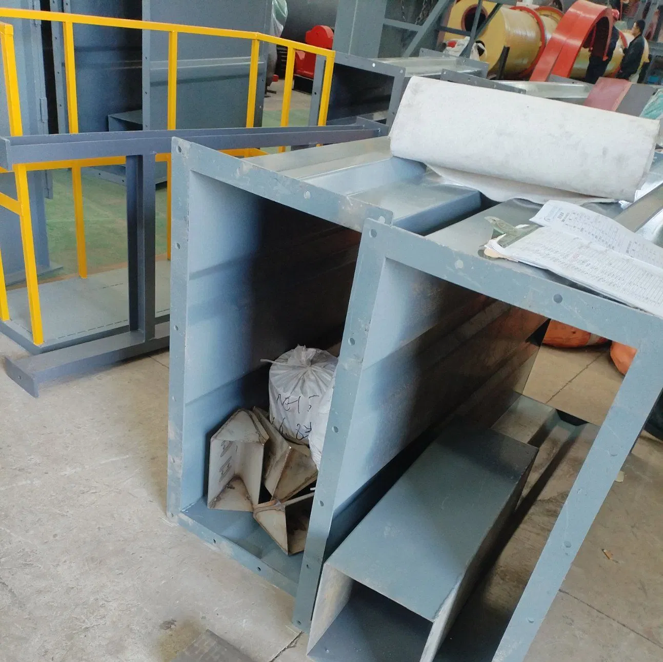 Industrial Vertical Lift Conveyor Automated Bucket Elevator System for Aggregate Plant
