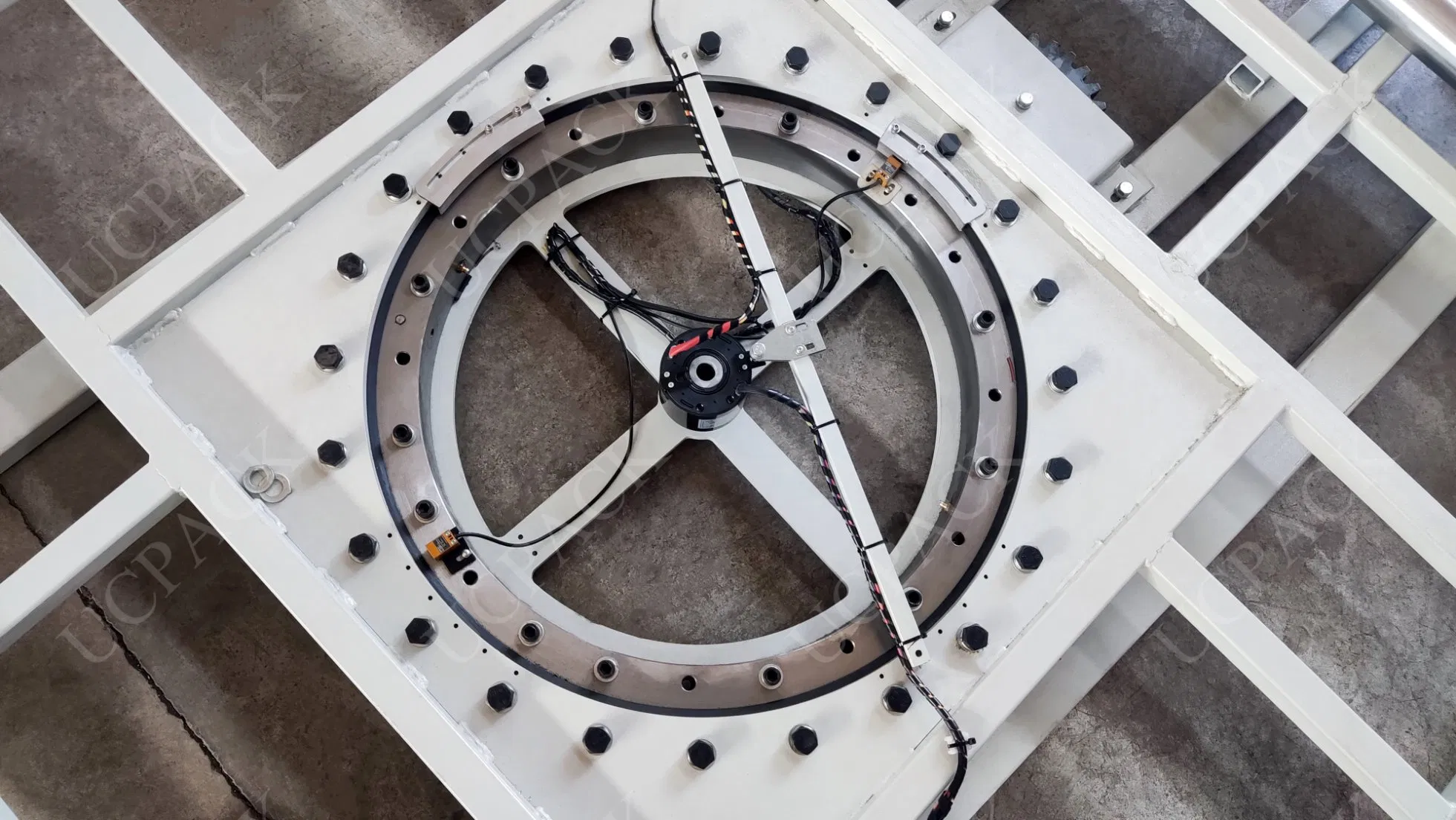 Top Quality New Design Heavy Duty Automatic Rotary Pallet Turntable Roller Conveyor System Transfer with Factory Custom