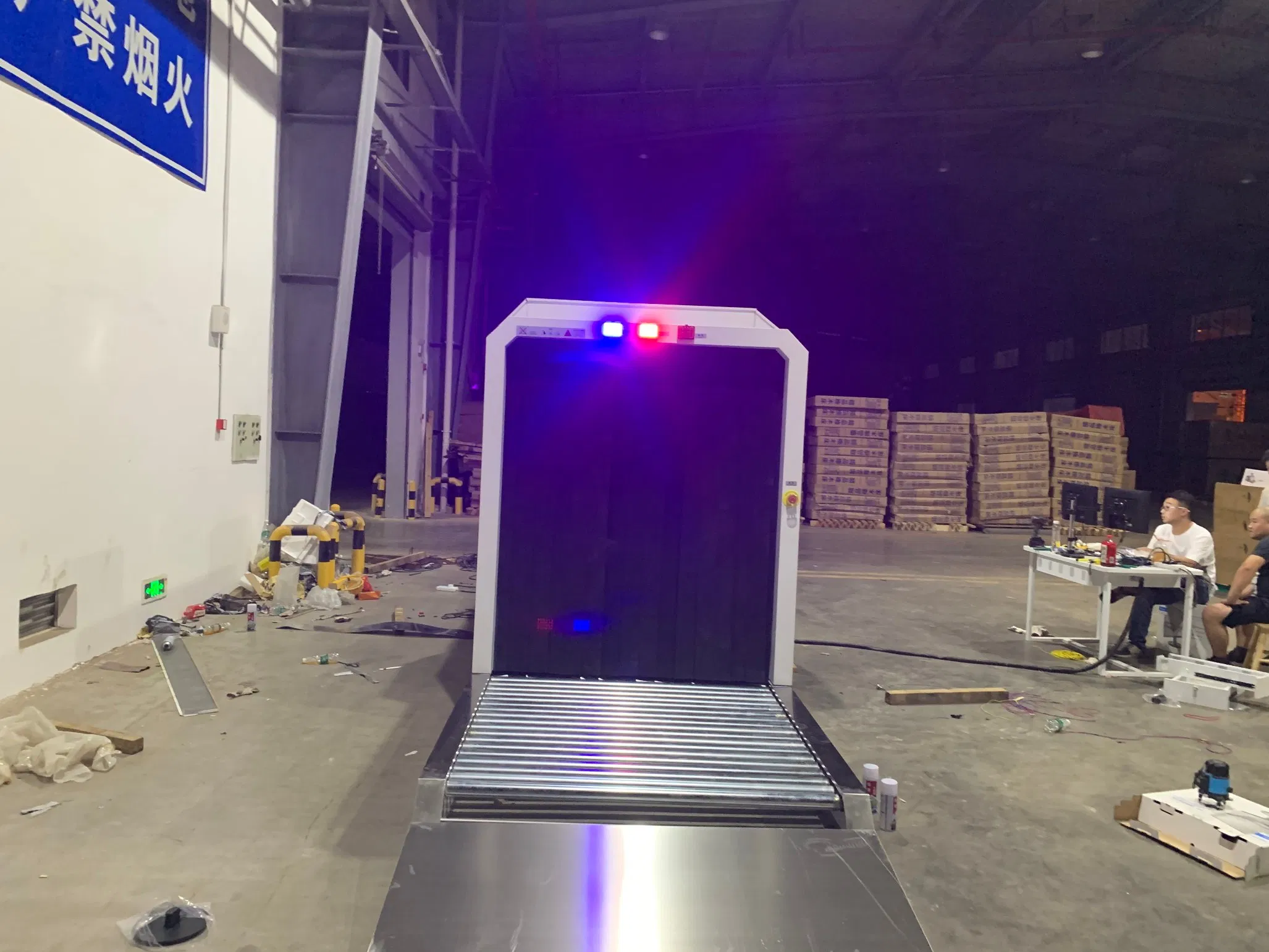 X-ray Pallet Scanner Security Inspection System of Roller Conveyor Equipped Function Real-Time Image Recognition