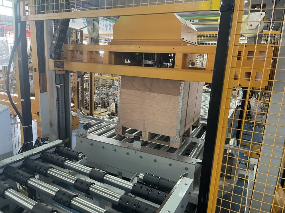 Maxsen Custom Non-Standard Roller Conveyor Line System for Assembly Production Packaging Line
