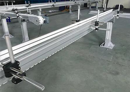 Moduline Conveyor Systems with Cleat Chains