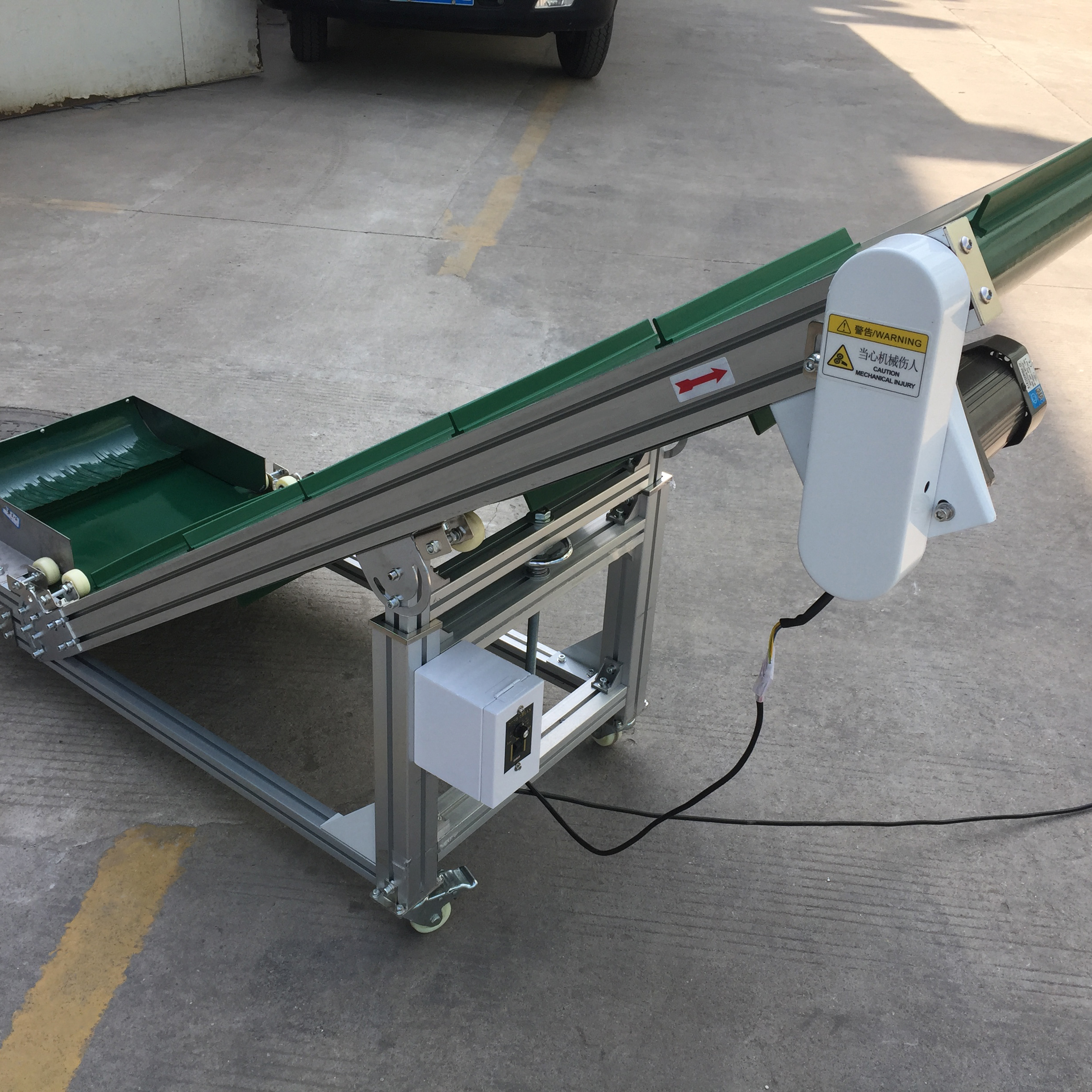 Automatic Modular Vertical Lifting Elevating Incline Belt Conveyor Machine