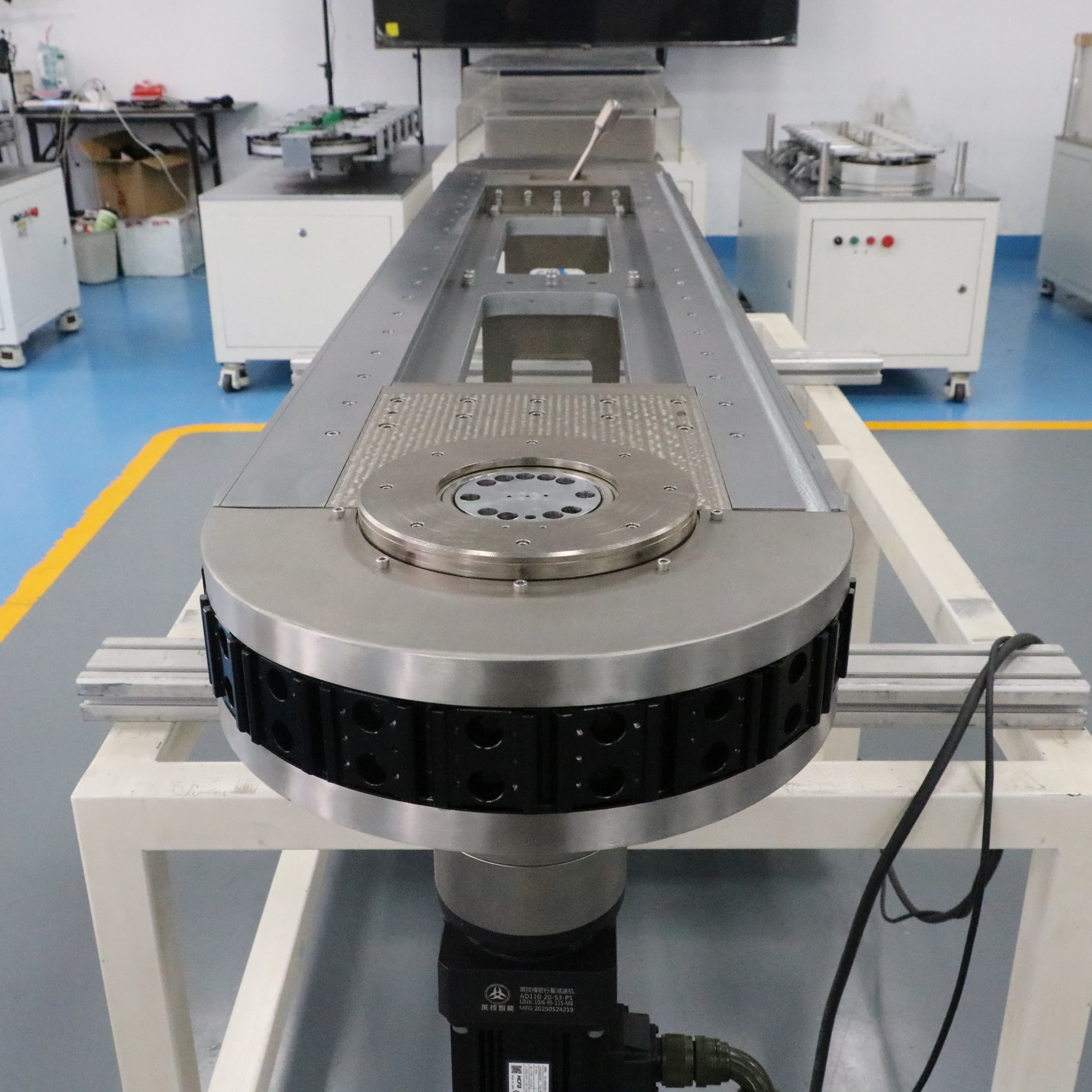 Intelligent Precision Chain Link Conveyor System Automated Flexible Assembly Line Programmable Control 0.03mm Accuracy