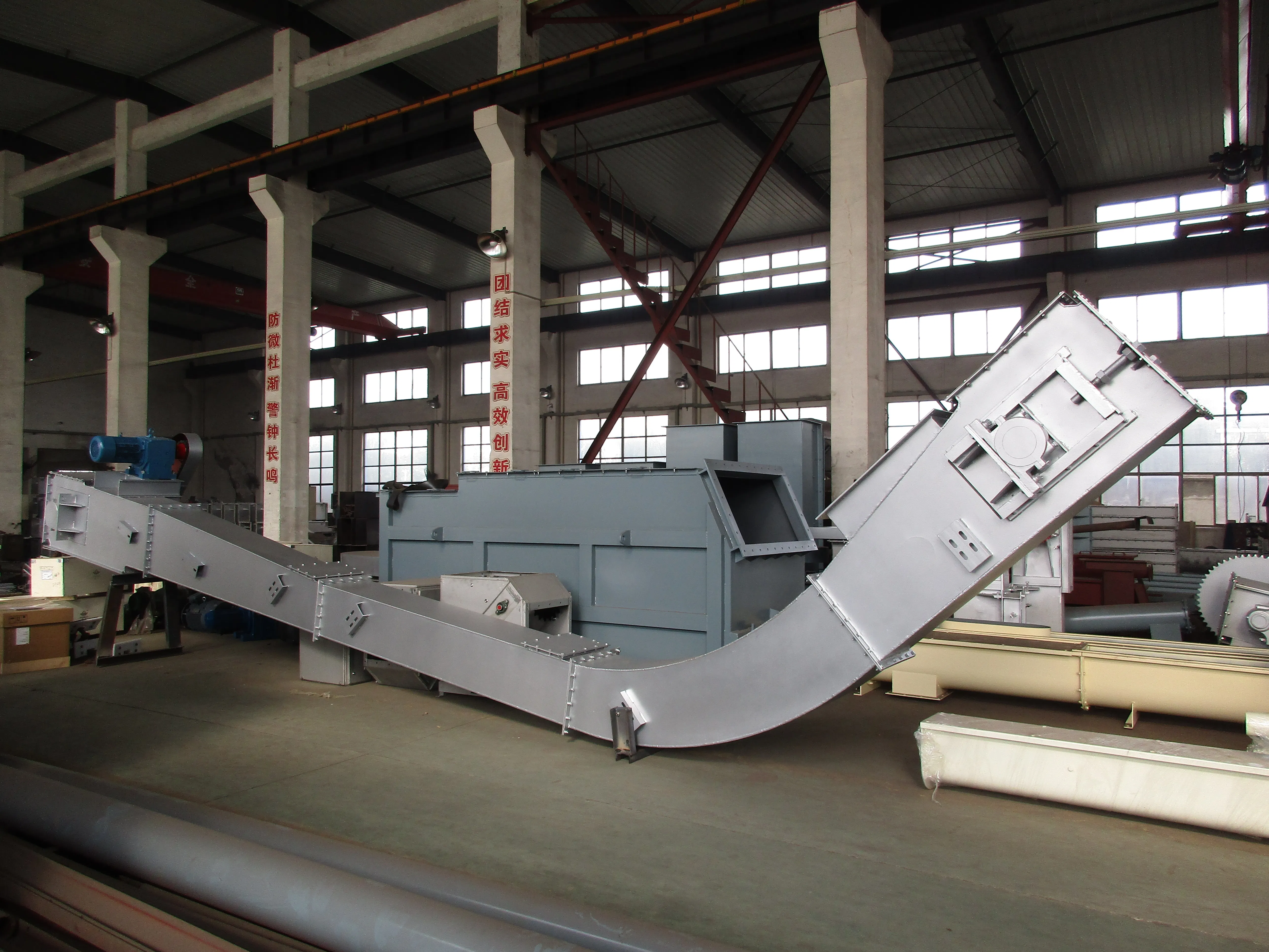 Heavy-Duty Chain Conveyor System for Efficient Material Handling Hualiang