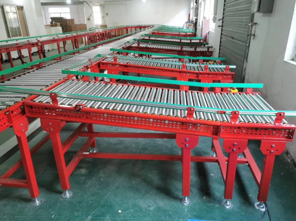 E-commerce Fulfillment Conveyor System Stainless Steel Adjustable Speed Powered Roller Conveyor for Parcel Sorting Packaging