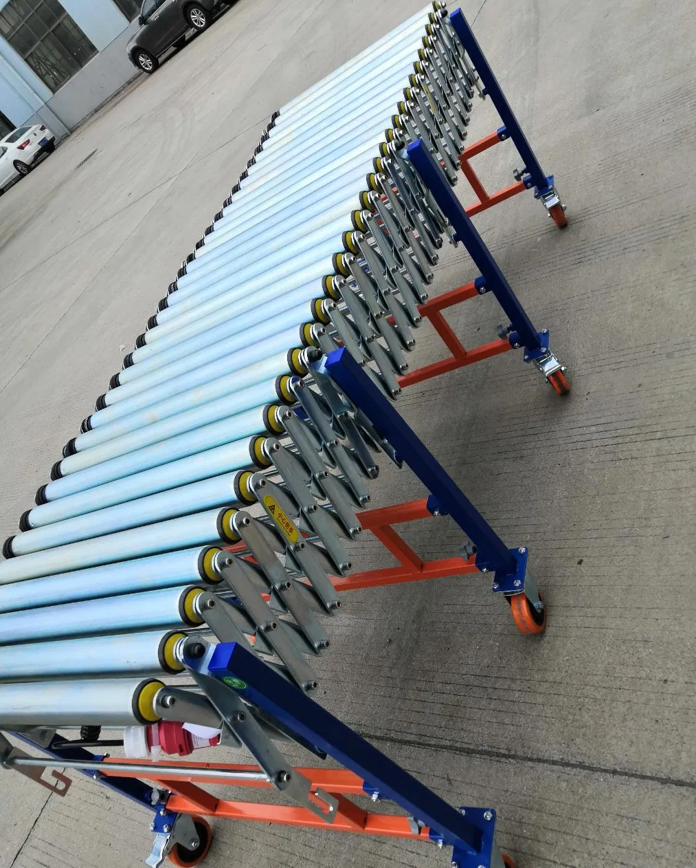 Manufacturer Warehouse Expandable Motorized Automatic Flexible Roller Conveyor
