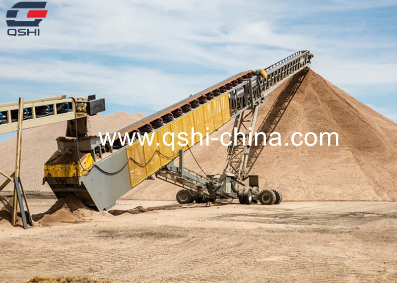 Wildly Used Telescopic Conveyor System for Handling Bulk Cargo in Storage Yard