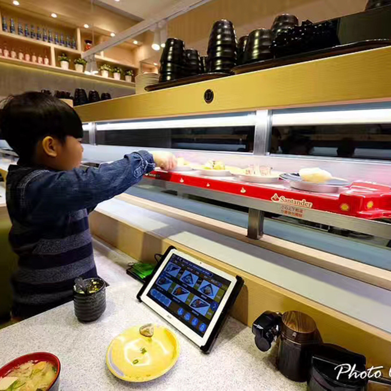 AI-Powered Sushi Conveyor