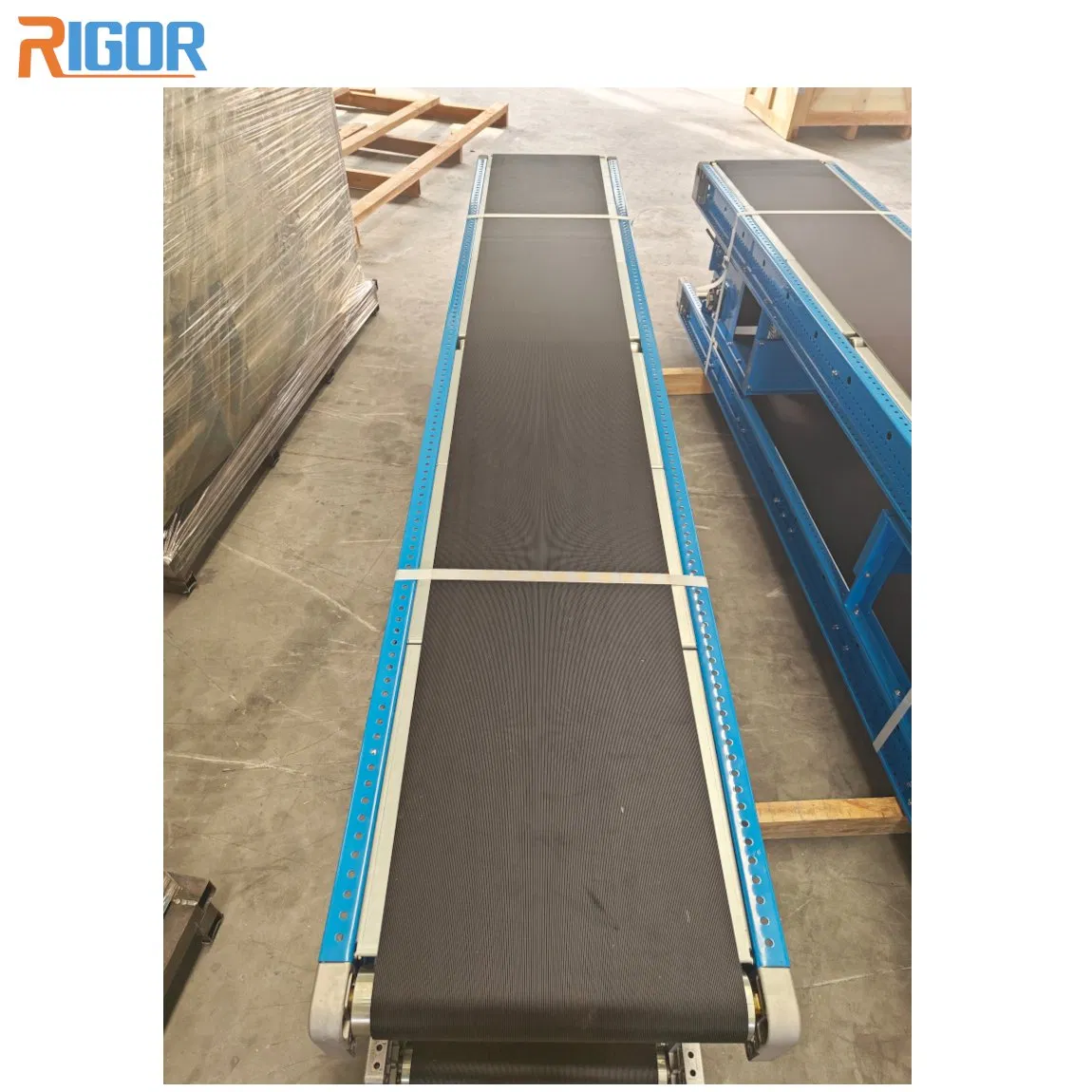 High Quality Efficient Handling System Adjustable Belt Conveyor System for Warehouse Solutions