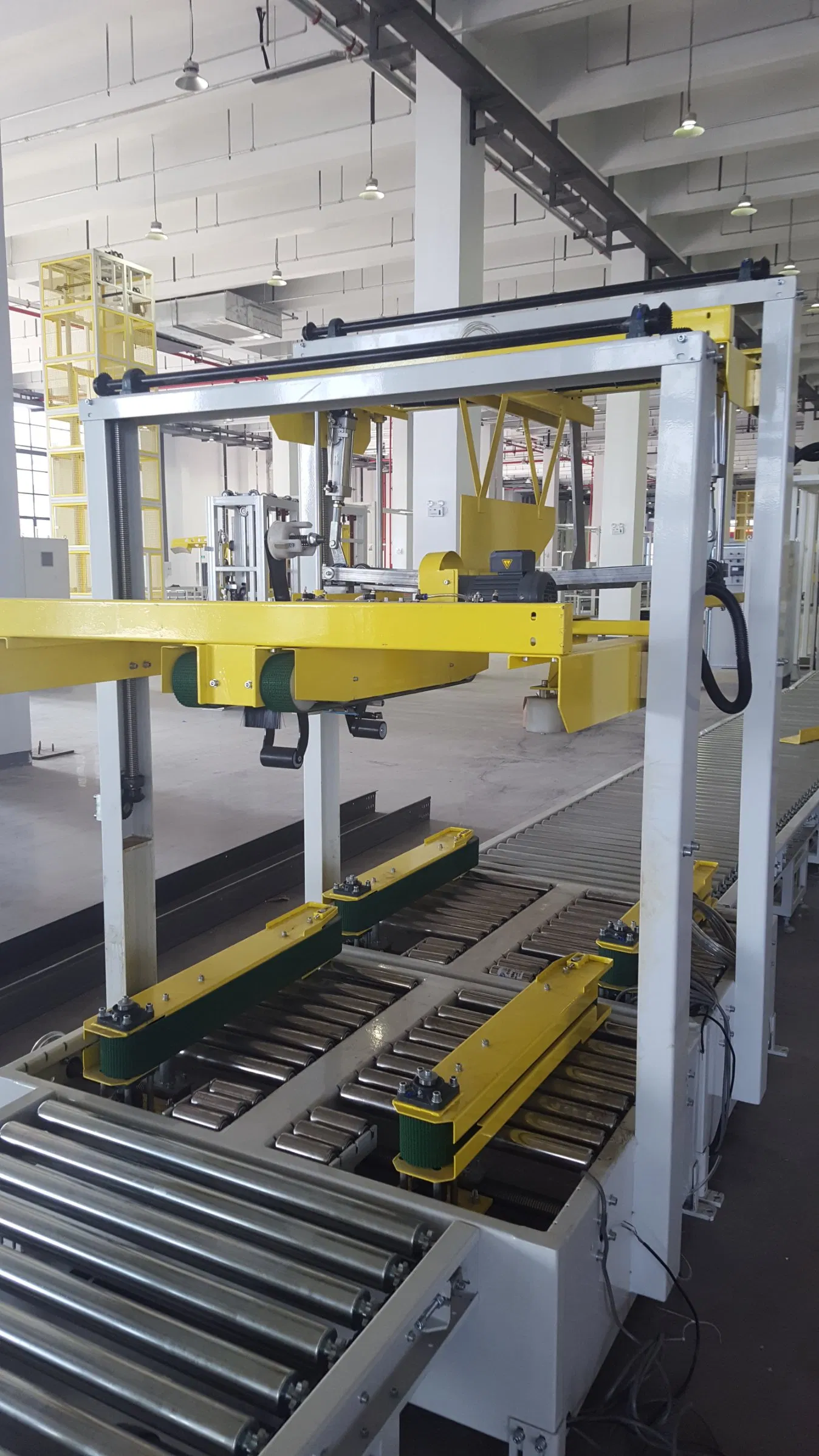 Robust Heavy-Duty Chain Conveyor for Automotive Assembly Lines