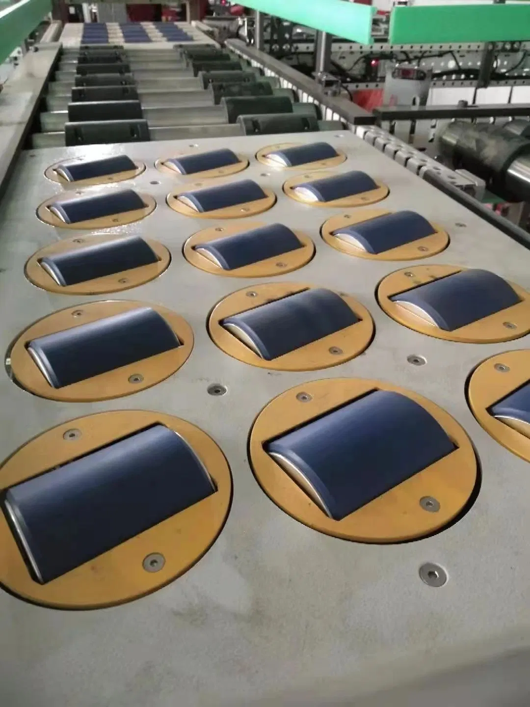Advanced Customizable Logistics Conveyor System with Smart Sorting Wheel