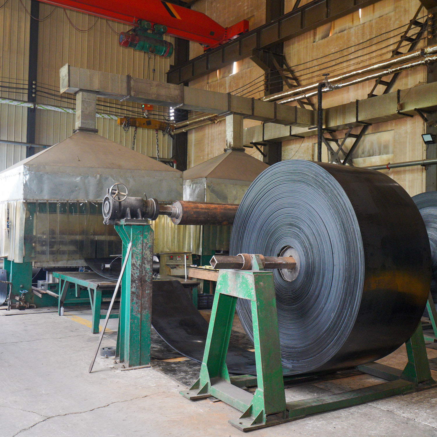 Flat Belt Mobile Tracked Conveyor Systems Modular Belts Scrapers Stone Crusher 90 Curve Lines Rubber/Nylon/Polyester